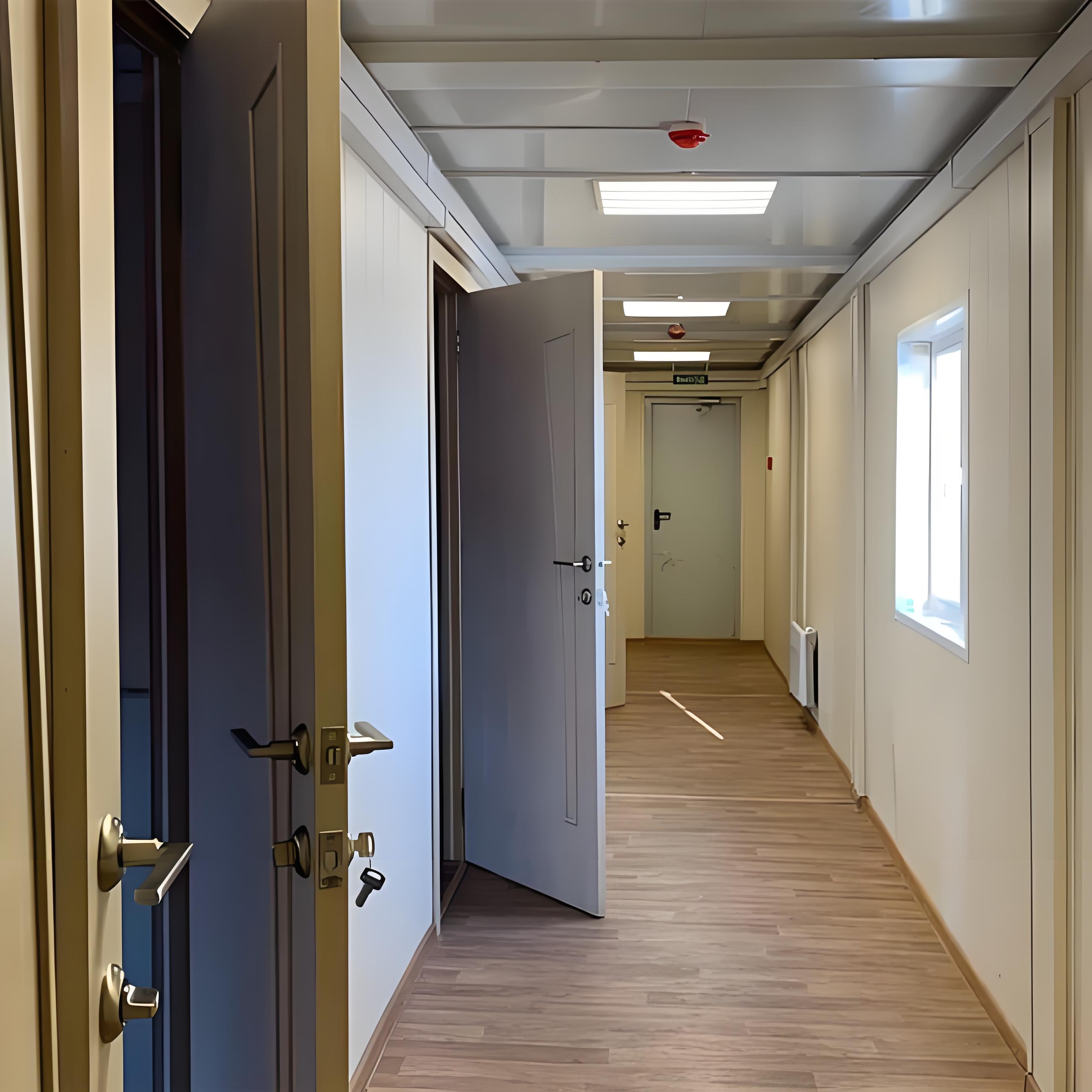 Detachable container house