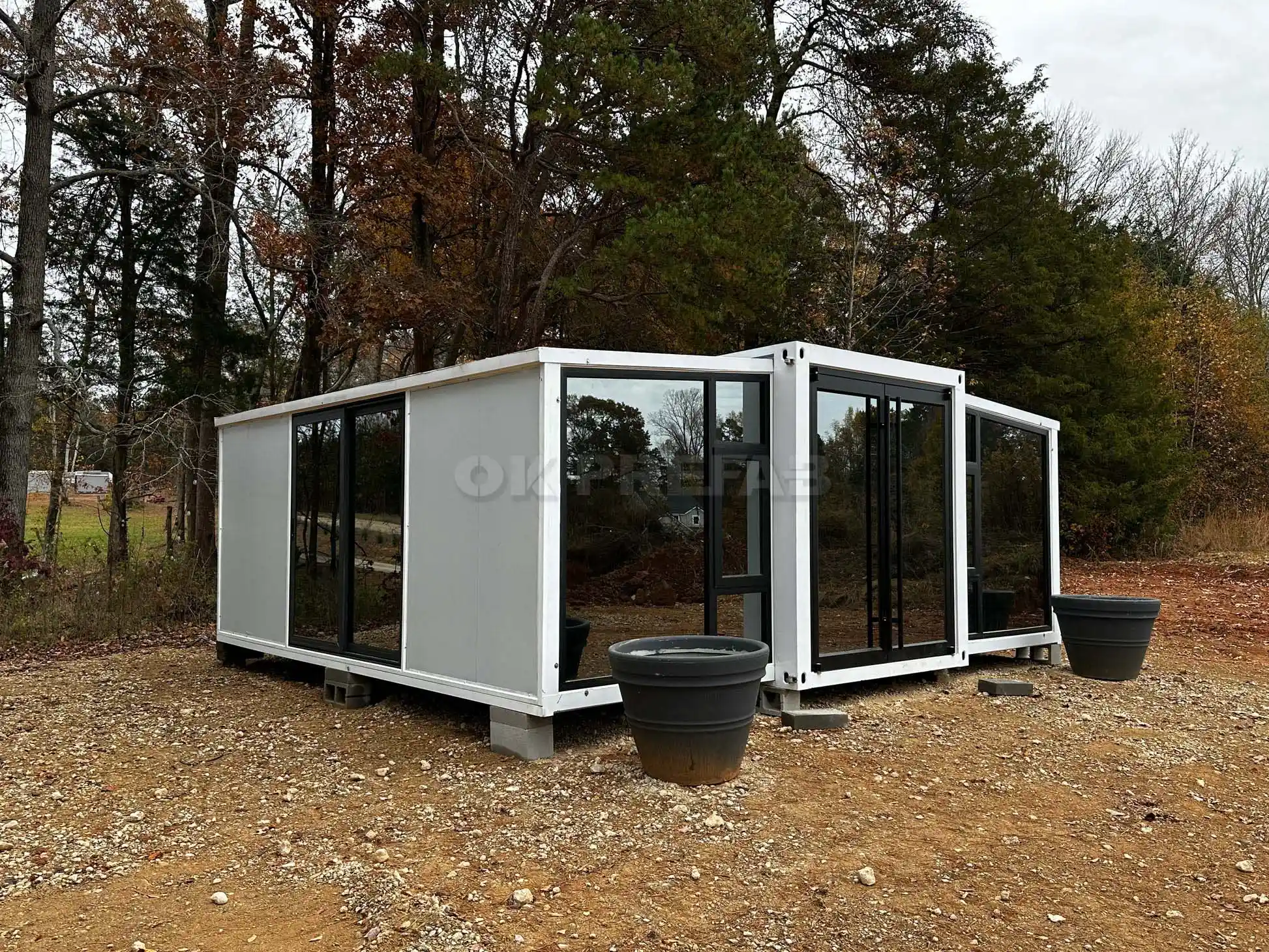 expendable container house